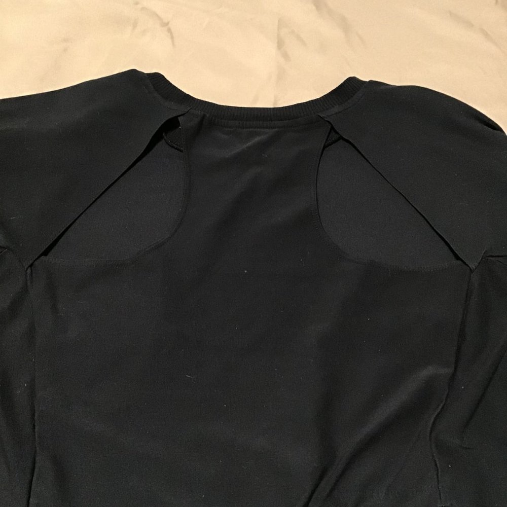 Nike Dri-Fit Running top - Picture 8 of 12